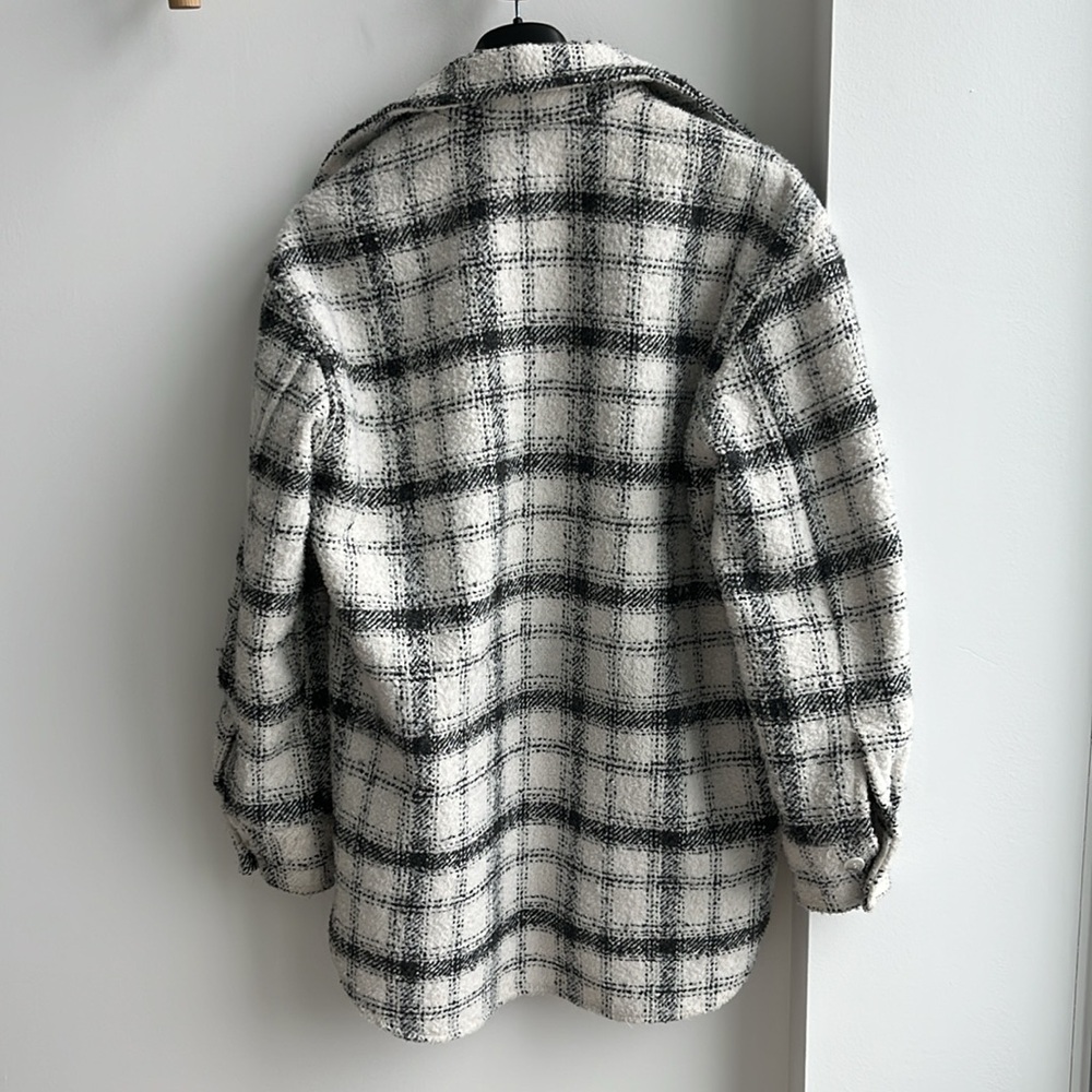 H&M shacket - Picture 2 of 4